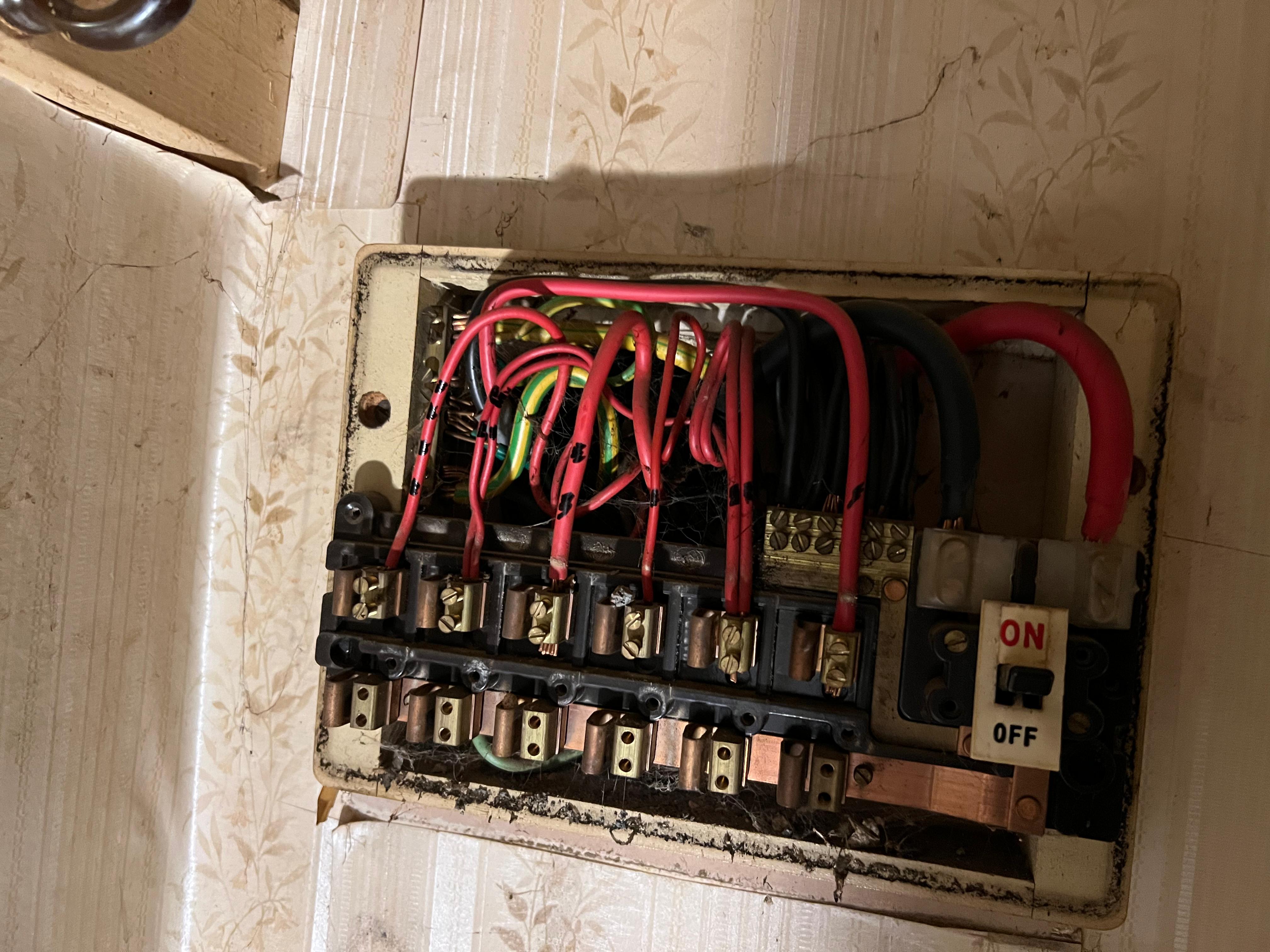 Mark Each Cable to Identify Each Circuit - LJ Mullan Electrical Banbury