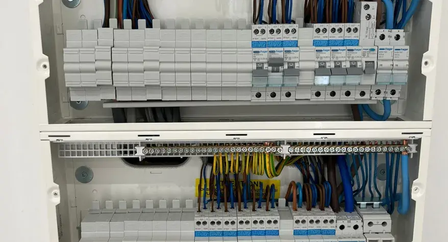 Fuse Board Replacement - LJ Mullan Electrical Banbury