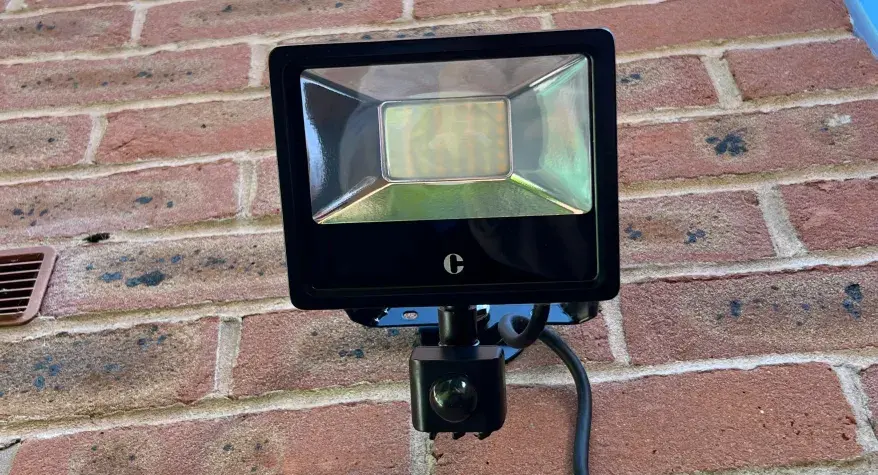 Security Lighting - LJ Mullan Electrical Banbury